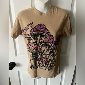 Groovy Short Sleeve Brown / Pink Mushroom Tee Shirt By Love Hannah Size XS